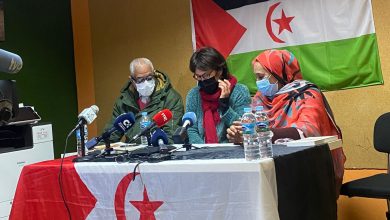 Photo of تمثيلية الجبهة الشعبية والحركة التضامنية بمقاطعة كناريا الإسبانية تشرفان على تنظيم ندوة صحفية لإطلاع الرأي العام الكناري حول ٱخر التطورات