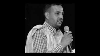 Photo of رابطة الكتاب و الصحفيين الصحراويين بأوروبا تعزي الأسرة الاعلامية والشعب الصحراوي في وفاة الزميل سيداحمد مفتاح.