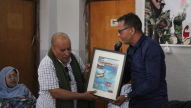 Photo of إتحاد الصحفيين والكتاب الصحراويين يكرم ربع قرن من عضوية الجمهورية الصحراوية بهيئة “راديوآفيثوناذوس” الدولي ويشيد بحيازة وسم “SO” رمزا سياديا للصحراء الغربية