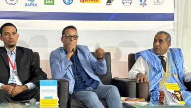 Photo of ندوة حول كتاب المقاومة في الصحراء الغربية في ختام المشاركة الصحراوية في الصالون الدولي للكتاب بالجزائر.