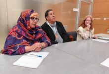 Photo of على هامش زيارتها إلى بالنثيا: وزيرة التعاون تجري حوارا إذاعيا حول صمود الشعب الصحراوي. 
